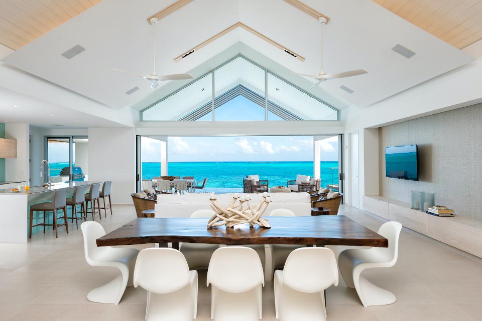 Beach Enclave has a team of private chefs who will prepare a customized meal in the villa’s own kitchen. 